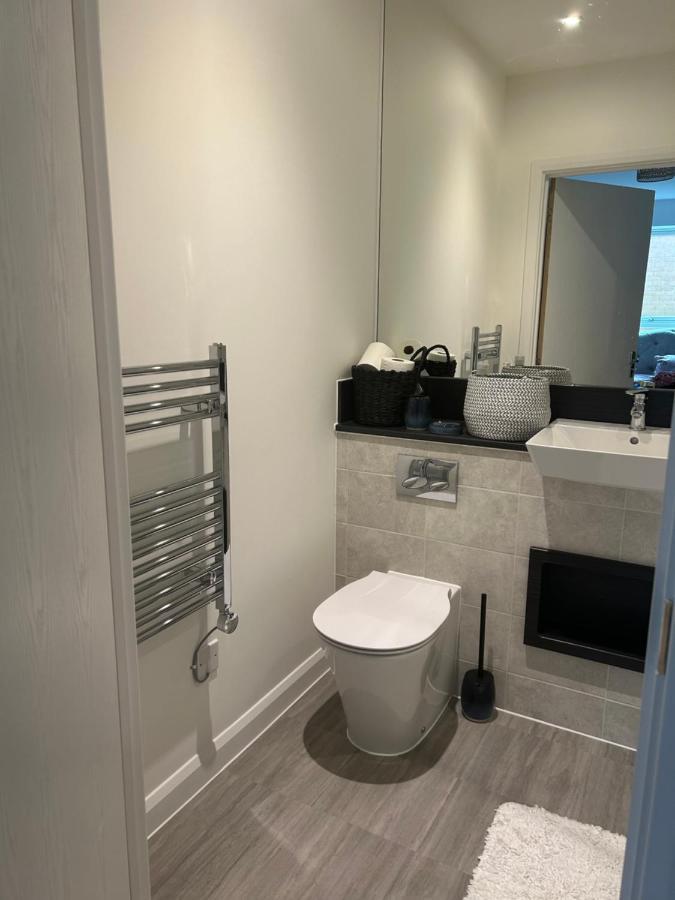 En-Suite Double Room In A Shared Apartment Close To Central London Exterior photo